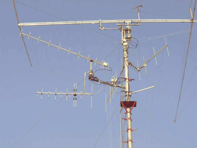 Antennen 2m/70cm/Speisepunkt 80/40m